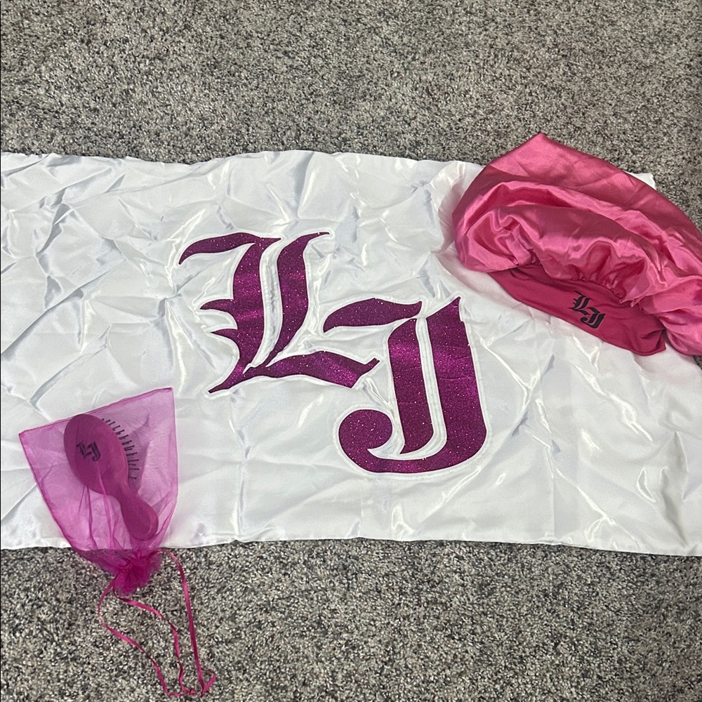TG Lady Jags Sleep Bundle - Pillowcase, Head Cover/Bonnet, and Brush